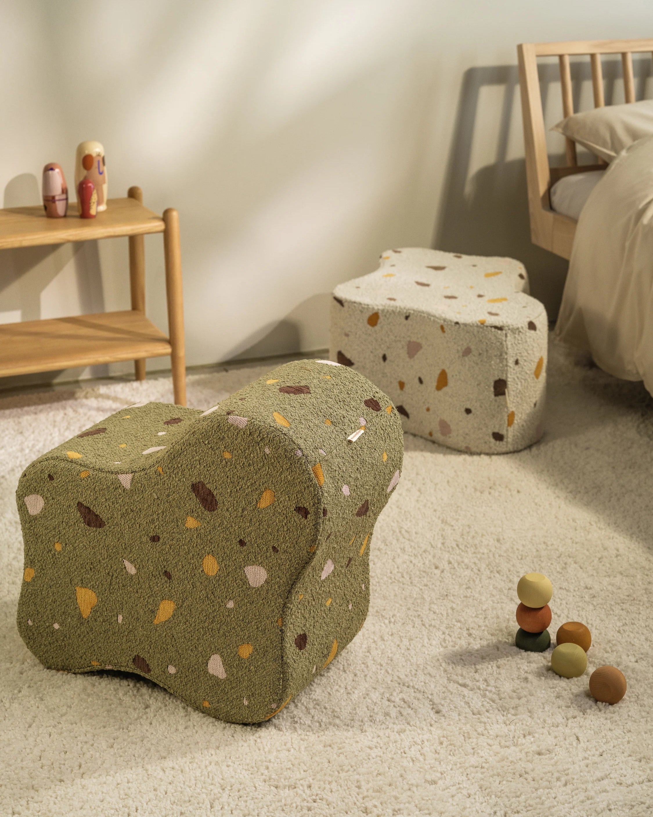 wigiwama-pouf-nuage-terrazzo-moss-pouf-enfant image 6