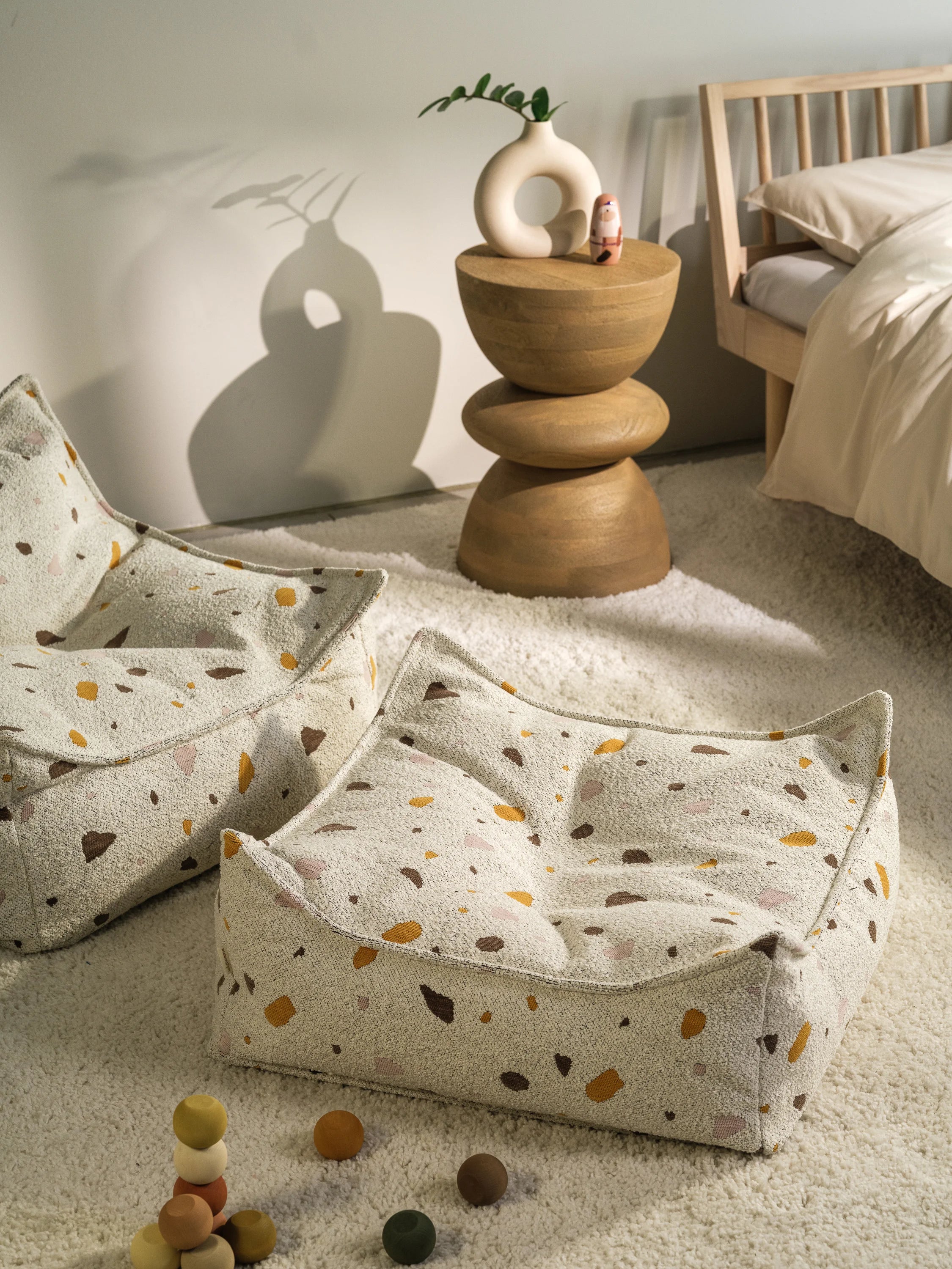 wigiwama-ottoman-carr-coussin-de-sol-terrazzo-marble image 8